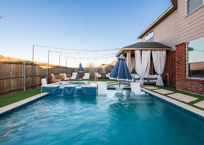 Splash & - Pool, & Movie Nights